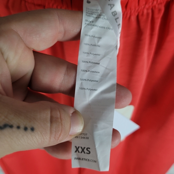 FABLETICS | Ecosatin crop flowy pants - Picture 9 of 9